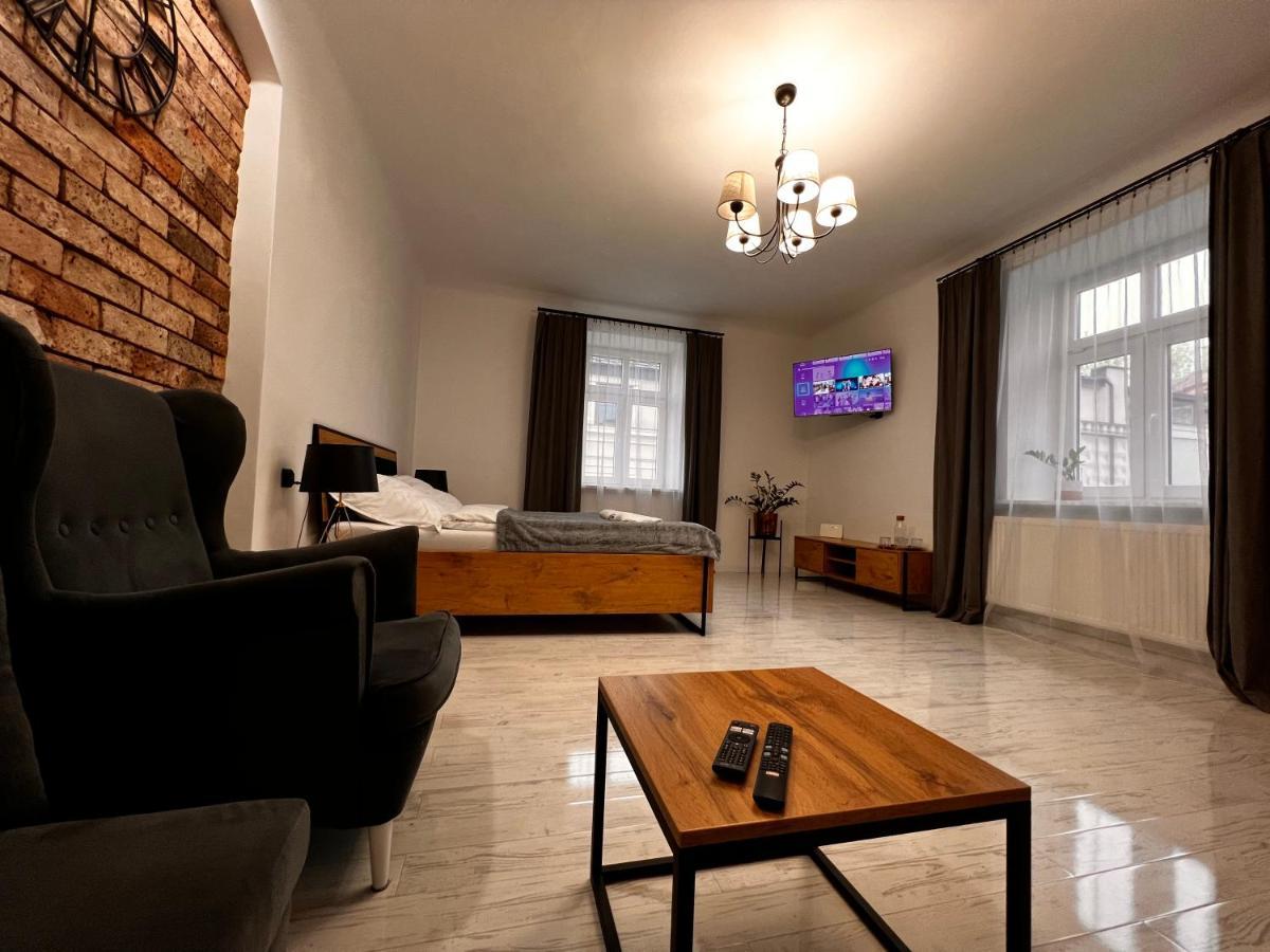 Apartament Grodzki Przemysl Exterior photo